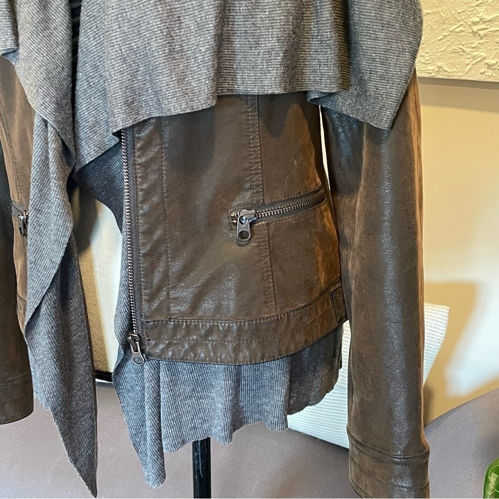 Hei Hei Causeway Faux Leather Jacket Women's Brown Gray Knit Lining sz M. - Picture 7 of 9